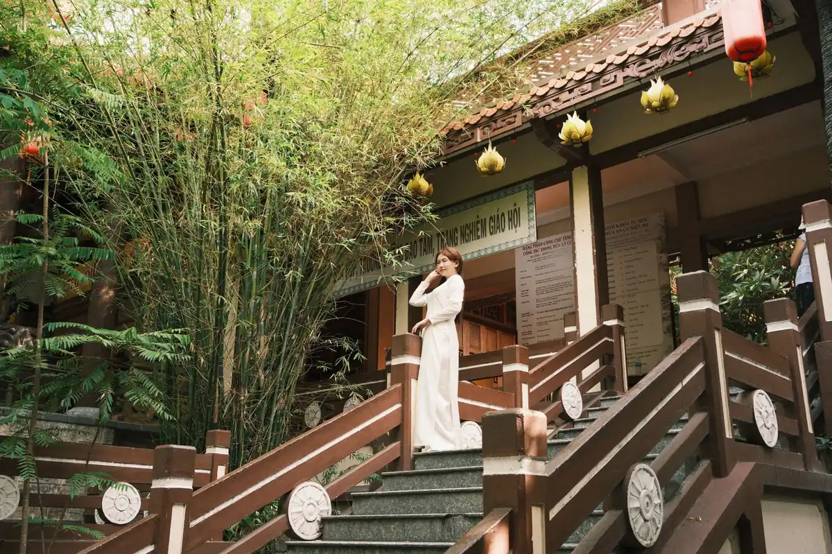 cách đối phó với sự từ chối - hinh anh minh hoa hen ho va tan gai