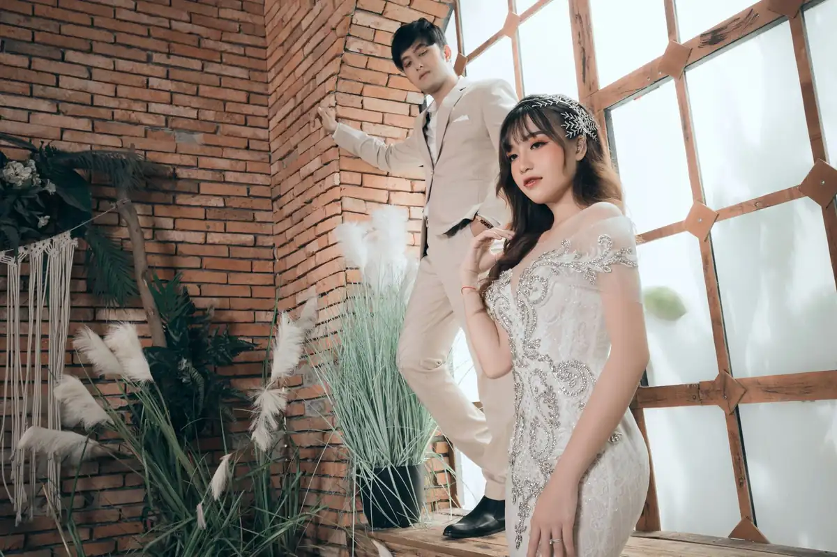 cách tán gái ít nói - hinh anh minh hoa hen ho va tan gai